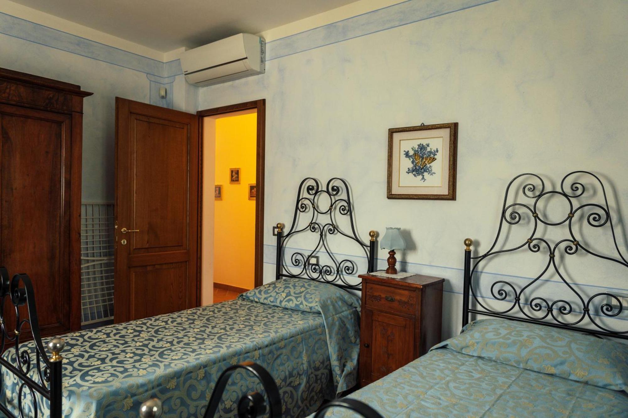 Agriturismo Casal Gheriglio Lucignano Luaran gambar